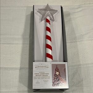 Wondershop Red and White Tree Lighting Magic Wand